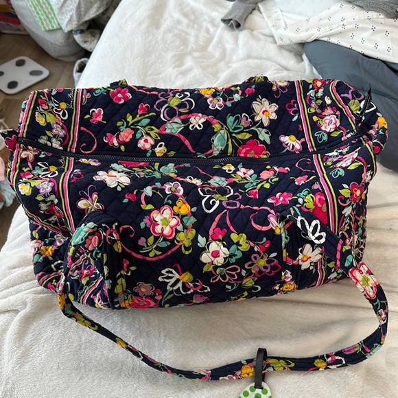 Vera Bradley Large Overnighter - Picture 1 of 2
